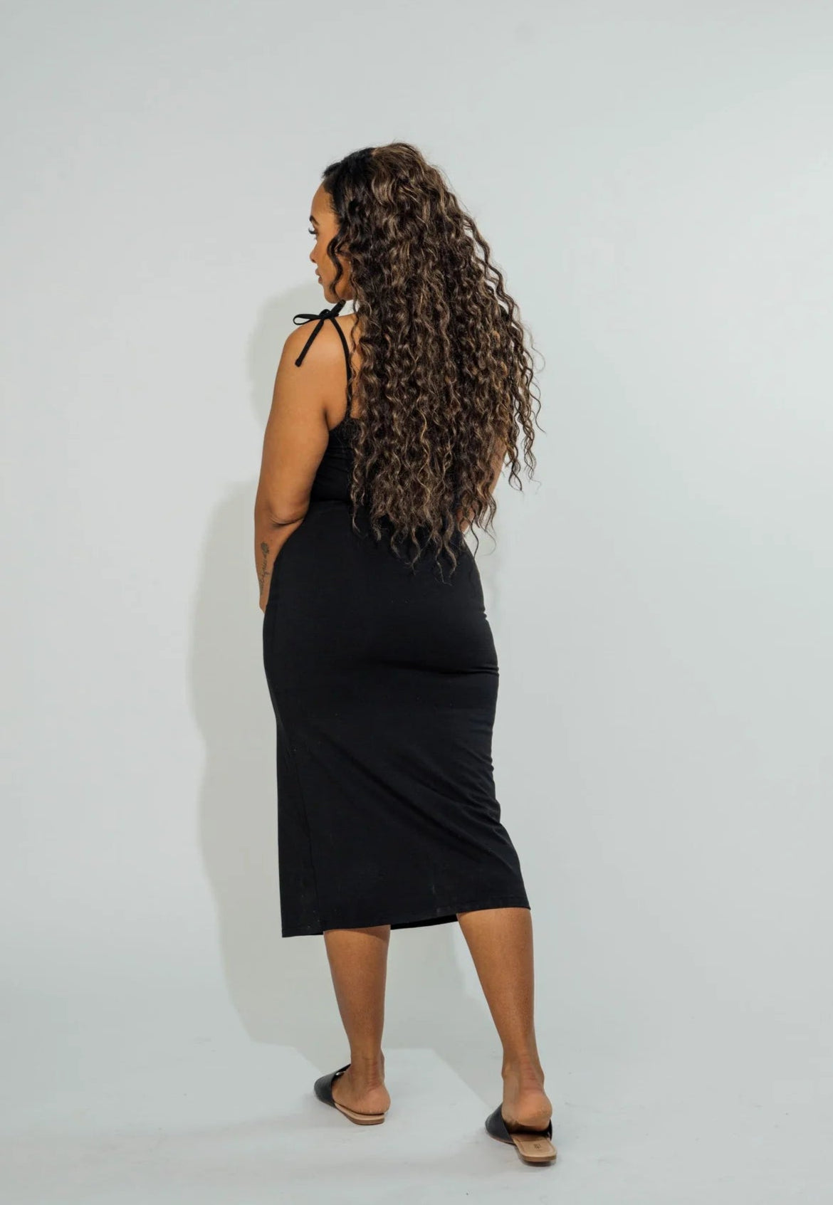 Wildflo Studio The Strappy Midi Dress in Jet at Style Society Marketplace back of dress for all body shapes