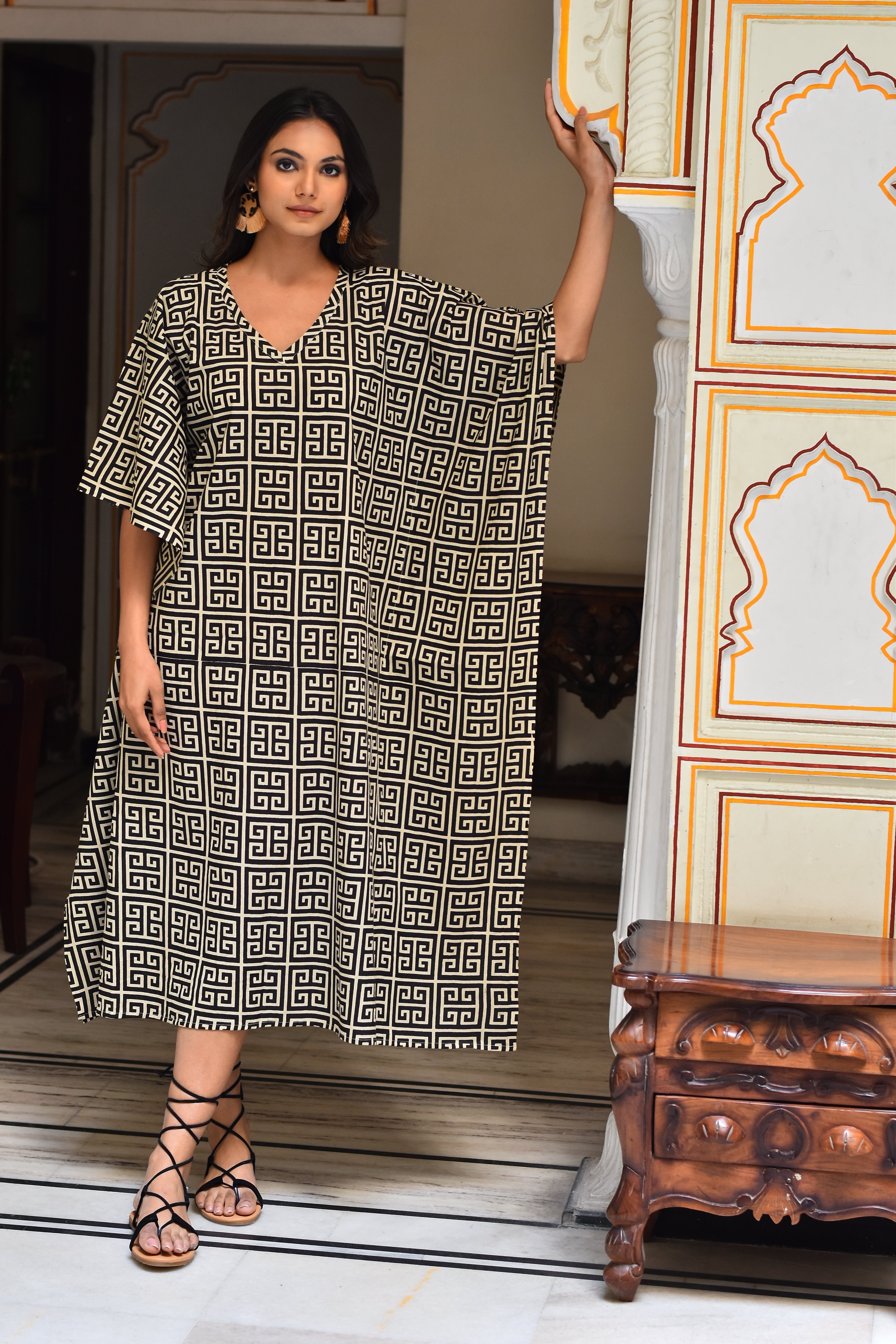 Kavya Long Kaftan - Geo Print